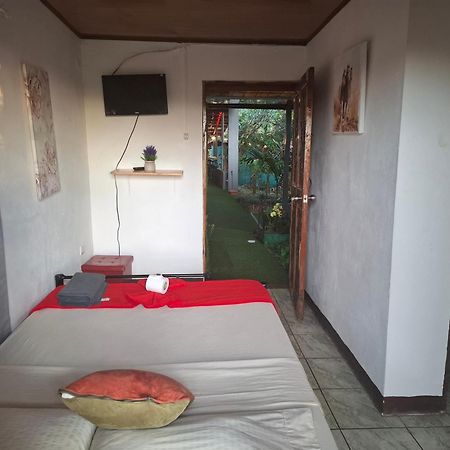 Aparthotel Villa Pacande & Rooms Pilas Szoba fotó
