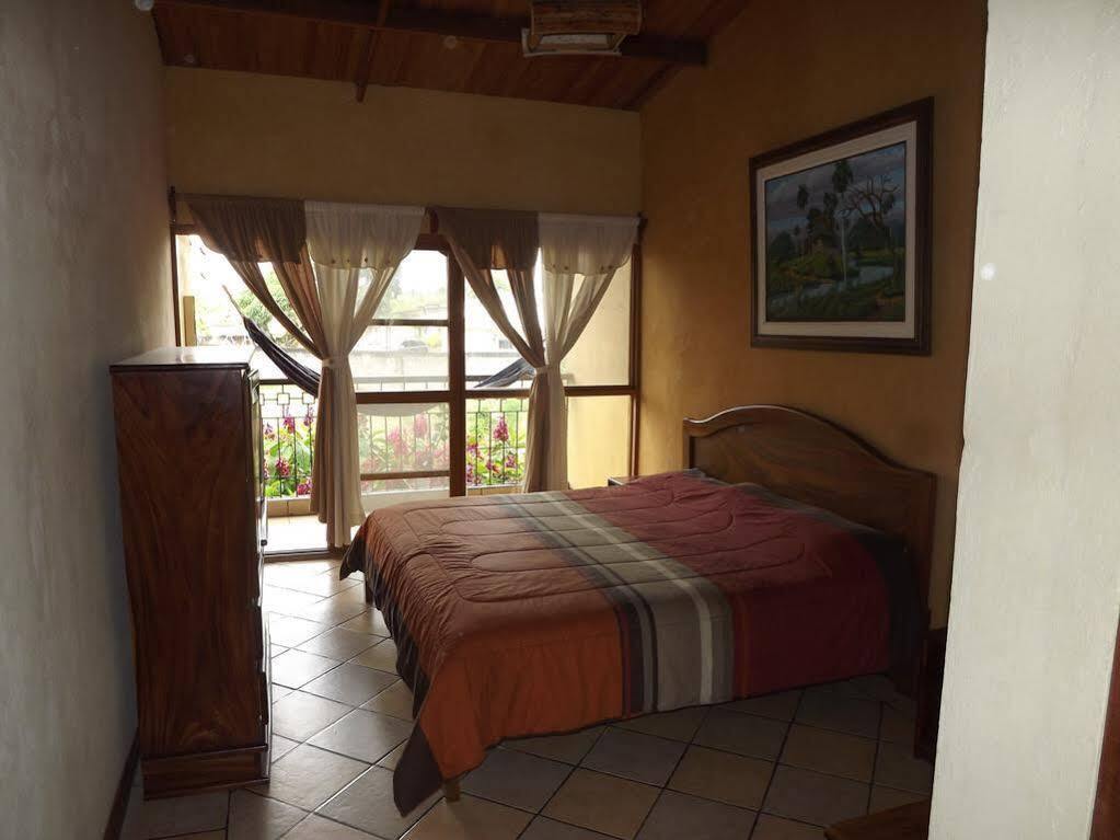 Aparthotel Villa Pacande & Rooms Pilas Kültér fotó
